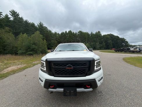 Used 2021 Nissan Titan PRO-4X w/ Pro-4x Convenience Package AWD/4WD image 2