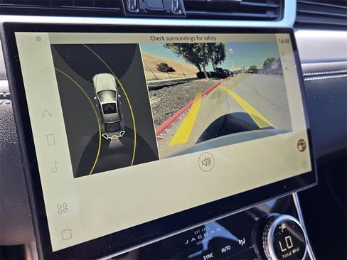 New 2024 Jaguar XF R-Dynamic SE image 11