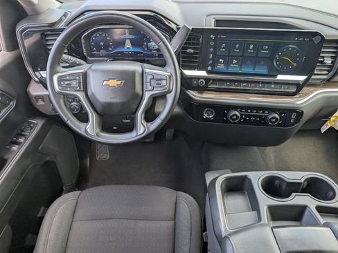 Used 2023 Chevrolet Silverado 1500 LT RWD image 10