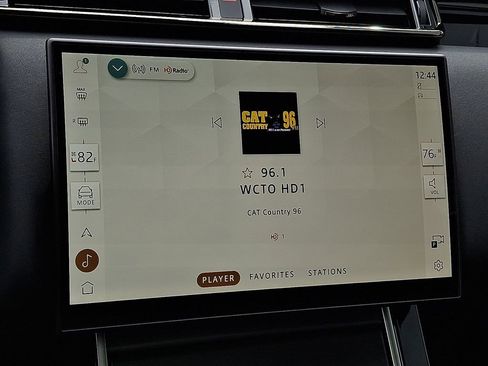 New 2026 Land Rover Range Rover Velar S AWD/4WD image 14