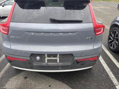Used 2023 Volvo XC40 B5 Plus w/ Driver Assist Package AWD/4WD image 10