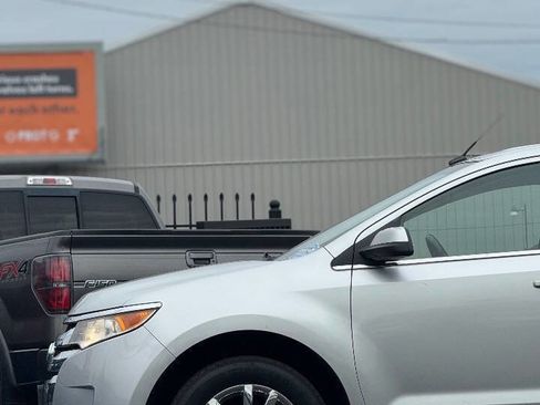 Used 2013 Ford Edge Limited image 17