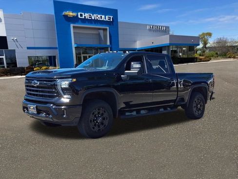 Used 2024 Chevrolet Silverado 2500 LTZ w/ LTZ Plus Package AWD/4WD image 34
