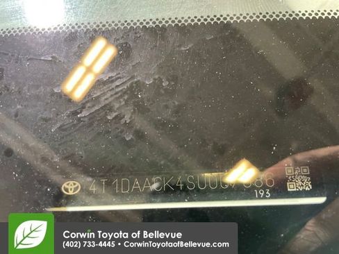 Used 2025 Toyota Camry LE image 30