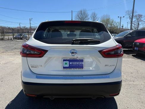 Used 2022 Nissan Rogue Sport SL w/ Premium Package AWD/4WD image 6