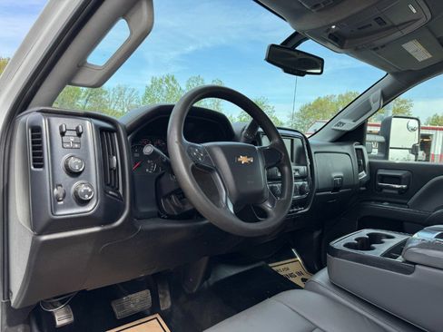 Used 2017 Chevrolet Silverado 2500 W/T w/ WT Fleet Convenience Package AWD/4WD image 14