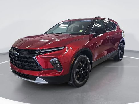 Certified 2024 Chevrolet Blazer LT w/ Convenience Package AWD/4WD image 9