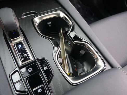 Certified 2026 Lexus RX 350h w/ Convenience Package image 31