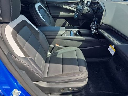 New 2025 Chevrolet Blazer EV LT image 26