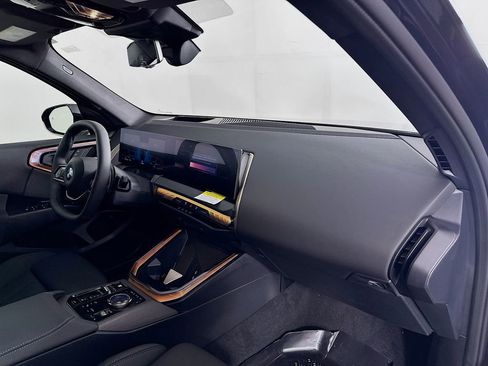 Used 2025 BMW X3 xDrive30i w/ Premium Package image 35