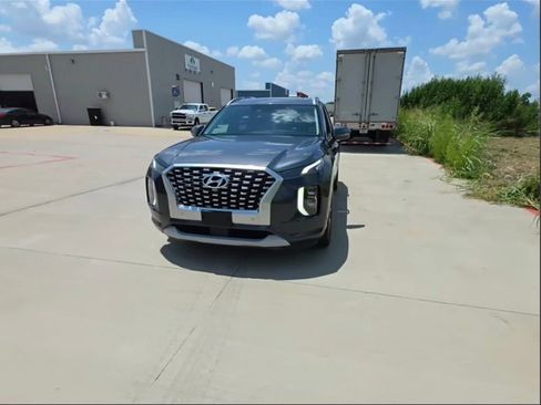 Used 2021 Hyundai Palisade Limited AWD/4WD image 9