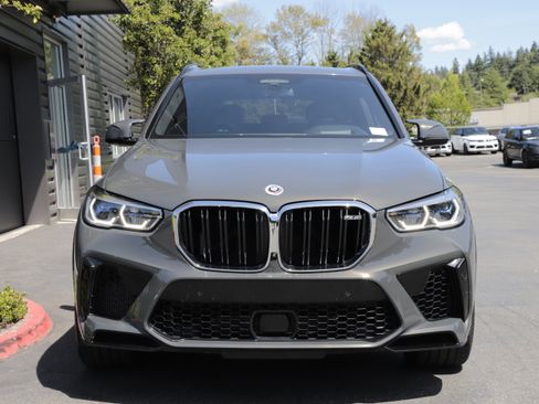 Used 2023 BMW X5 M w/ Executive Package AWD/4WD image 6