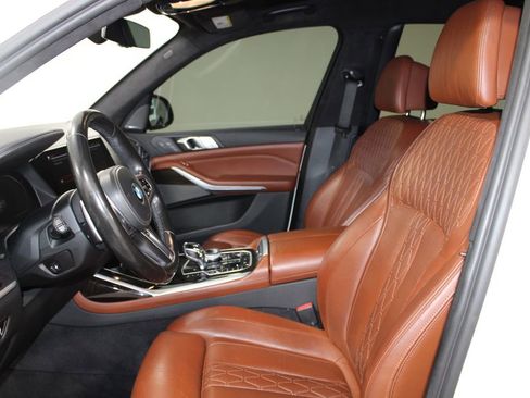 Used 2021 BMW X7 M50i w/ Executive Package AWD/4WD image 24