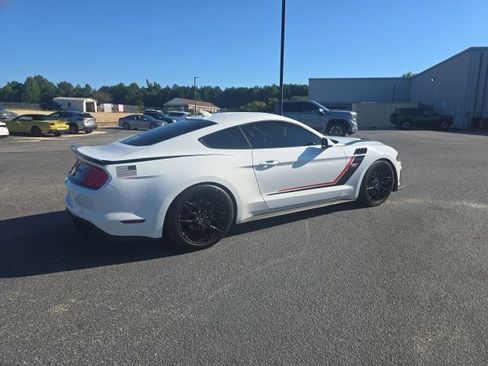 Used 2022 Ford Mustang GT Premium w/ GT Performance Package RWD image 9