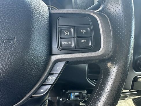 Used 2020 RAM 5500 Tradesman image 11