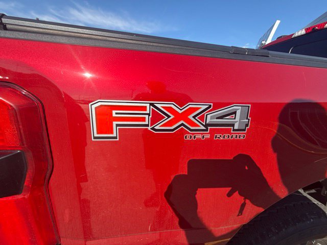 Used 2023 Ford F350 Lariat w/ Lariat Ultimate Package AWD/4WD image 8
