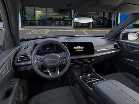 New 2026 Chevrolet Traverse LT image 15