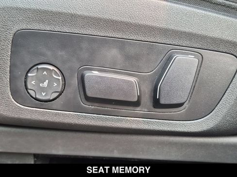 Used 2024 BMW X3 xDrive30i AWD/4WD image 19