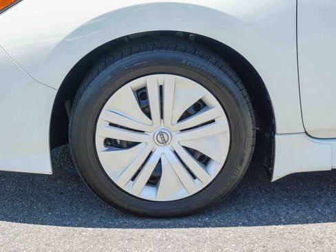 Used 2023 Nissan Leaf S FWD image 10
