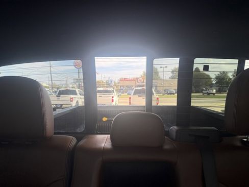 Used 2014 Ford F150 Platinum image 36