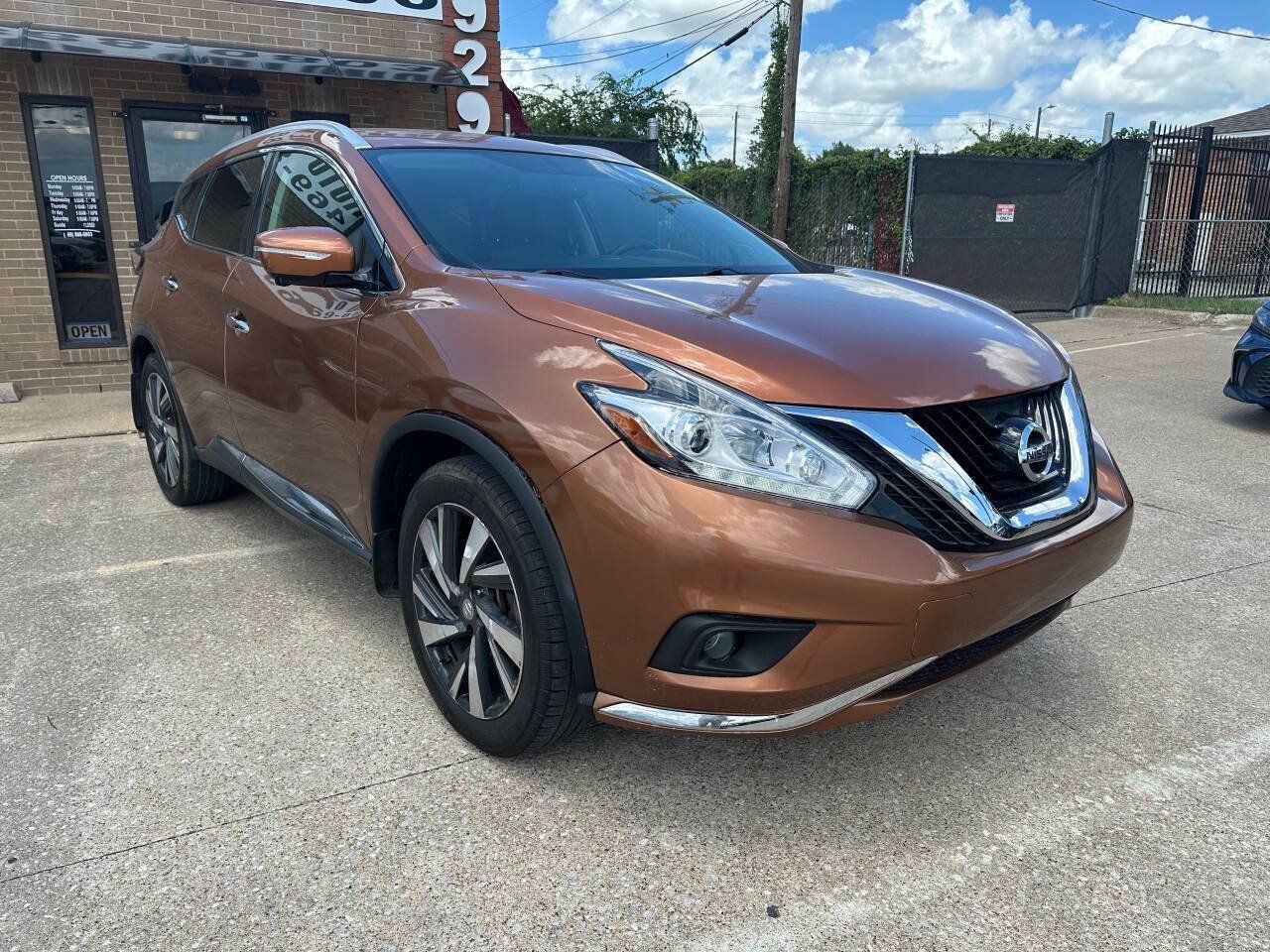 Used 2015 Nissan Murano Platinum w/ Cargo Package AWD/4WD image 1