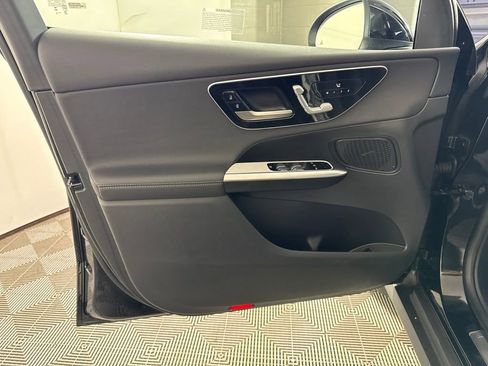 Certified 2025 Mercedes-Benz GLC 300 4MATIC image 15