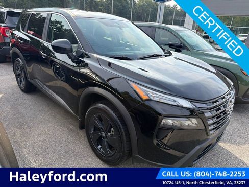 Used 2026 Nissan Rogue SV FWD image 1
