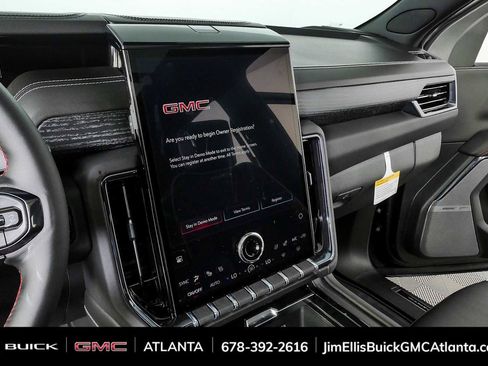 New 2026 GMC Yukon AT4 Ultimate AWD/4WD image 13