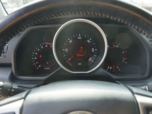 Used 2011 Toyota 4Runner Limited image 11