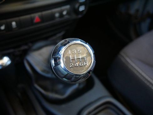 Used 2014 Jeep Wrangler Unlimited Sahara w/ Dual Top Group image 38