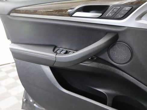 Used 2024 BMW X4 xDrive30i image 26