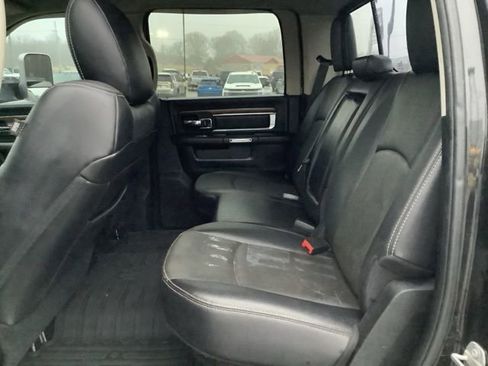 Used 2017 RAM 2500 Laramie w/ Convenience Group image 39
