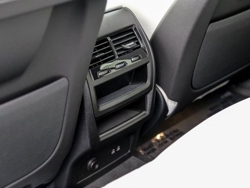 New 2026 BMW X5 xDrive50e w/ M Sport Package AWD/4WD image 23