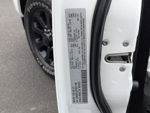 Certified 2023 RAM 2500 Laramie w/ Night Edition AWD/4WD image 38