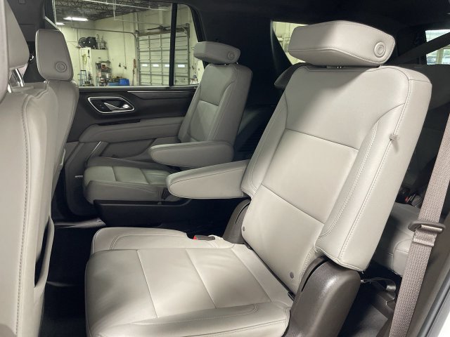Used 2024 Chevrolet Tahoe Z71 w/ Z71 Off-Road Package AWD/4WD image 23