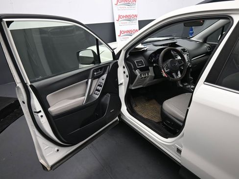 Used 2018 Subaru Forester 2.5i Limited image 17