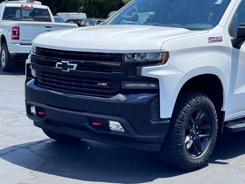 Used 2020 Chevrolet Silverado 1500 LT Trail Boss AWD/4WD image 30