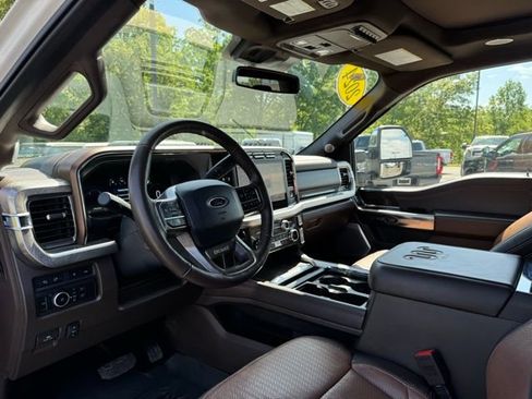 Used 2024 Ford F250 King Ranch w/ Chrome Package AWD/4WD image 27