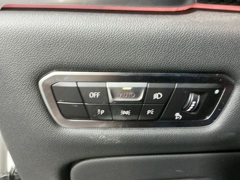 Certified 2023 BMW X5 M50i w/ Executive Package image 21