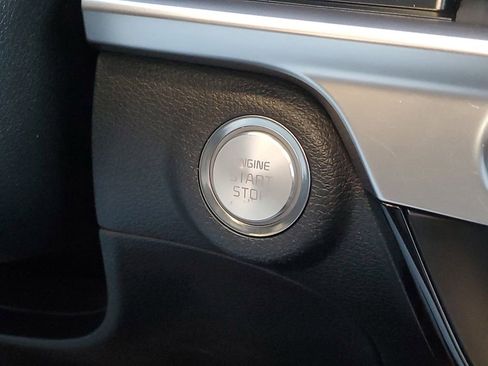 Certified 2024 Kia Telluride S w/ S Sunroof Package image 20