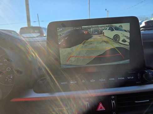 Used 2021 Kia Forte LXS image 12