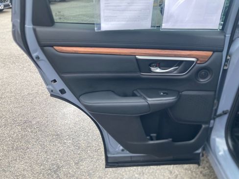 Used 2022 Honda CR-V Touring image 16
