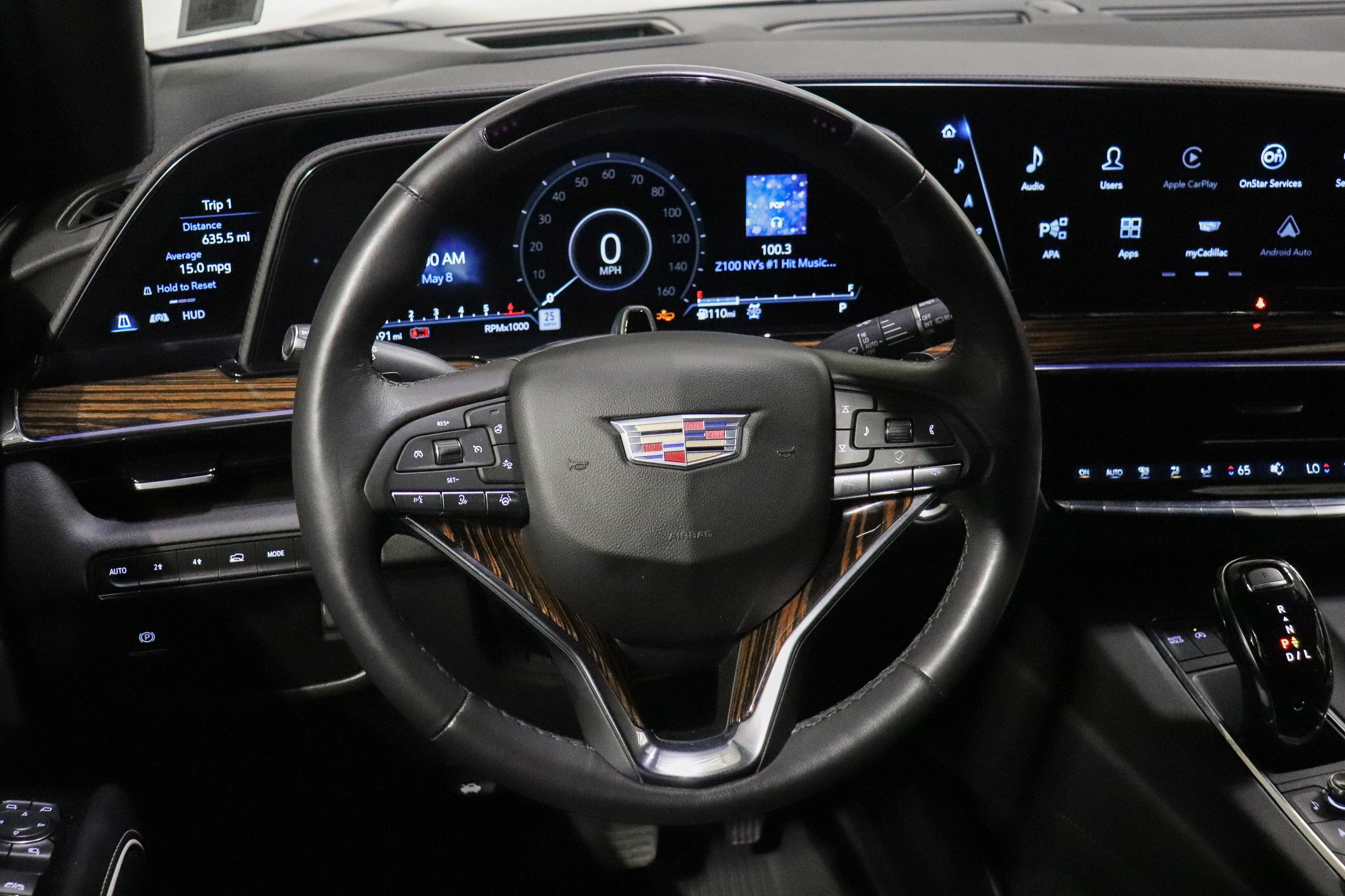 Certified 2023 Cadillac Escalade ESV Premium Luxury AWD/4WD image 26