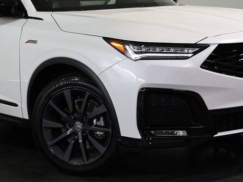 Certified 2026 Acura MDX A-Spec AWD/4WD image 8