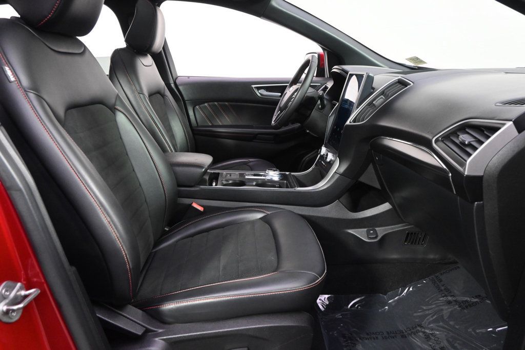 Used 2023 Ford Edge ST-Line AWD/4WD image 16