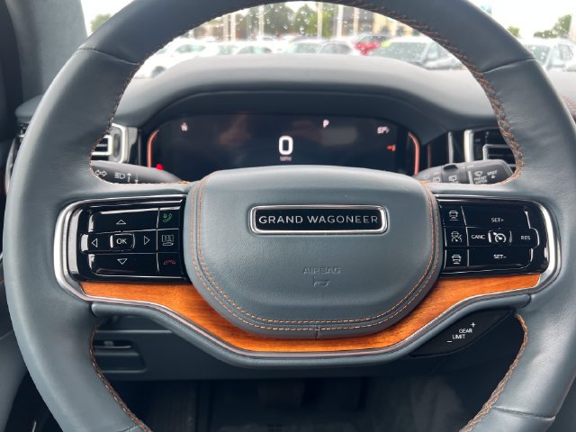 Used 2023 Jeep Grand Wagoneer Series II AWD/4WD image 33