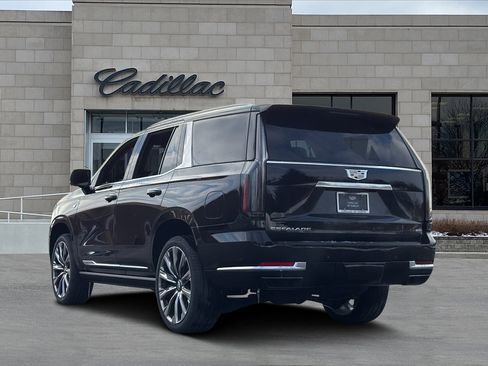 New 2026 Cadillac Escalade Luxury image 4