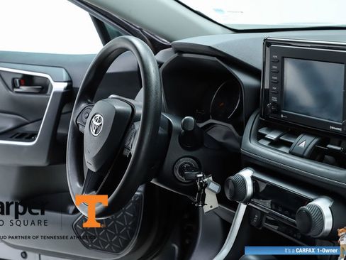 Used 2020 Toyota RAV4 LE image 34