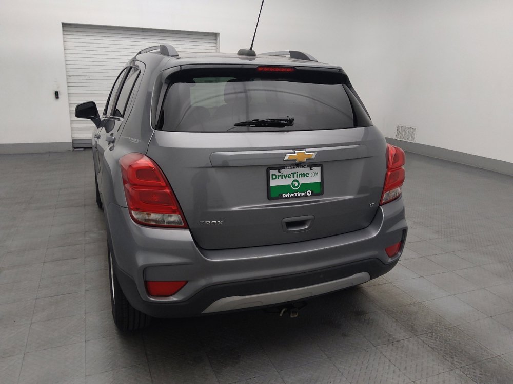 Used 2020 Chevrolet Trax LT FWD image 6