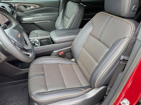 New 2026 Chevrolet Traverse High Country FWD image 22